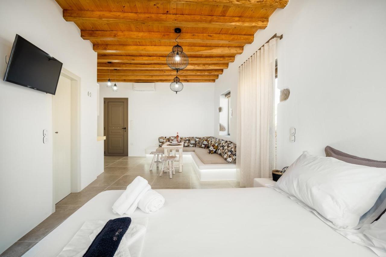 Petrias Pool House Apartment Serifos Town Exterior photo